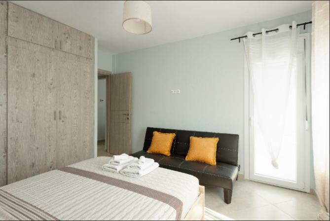 Bright Spacious Two-Bedroom Apartment Thessaloníki Luaran gambar